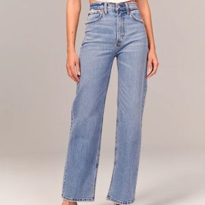 Abercrombie 90s Ultra High Rise Relaxed Jeans Medium Blue Wash